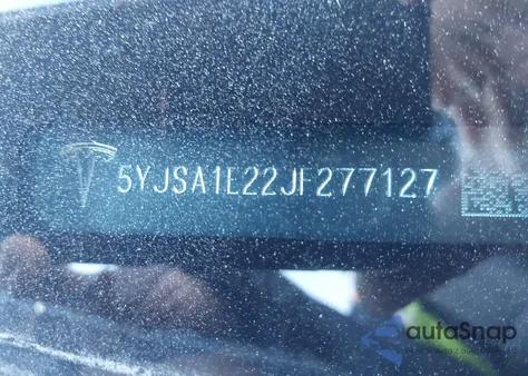 2018 Tesla Model S 100D/75D/P100D z USA, uszkodzony, nr VIN 5YJSA1E22JF277127